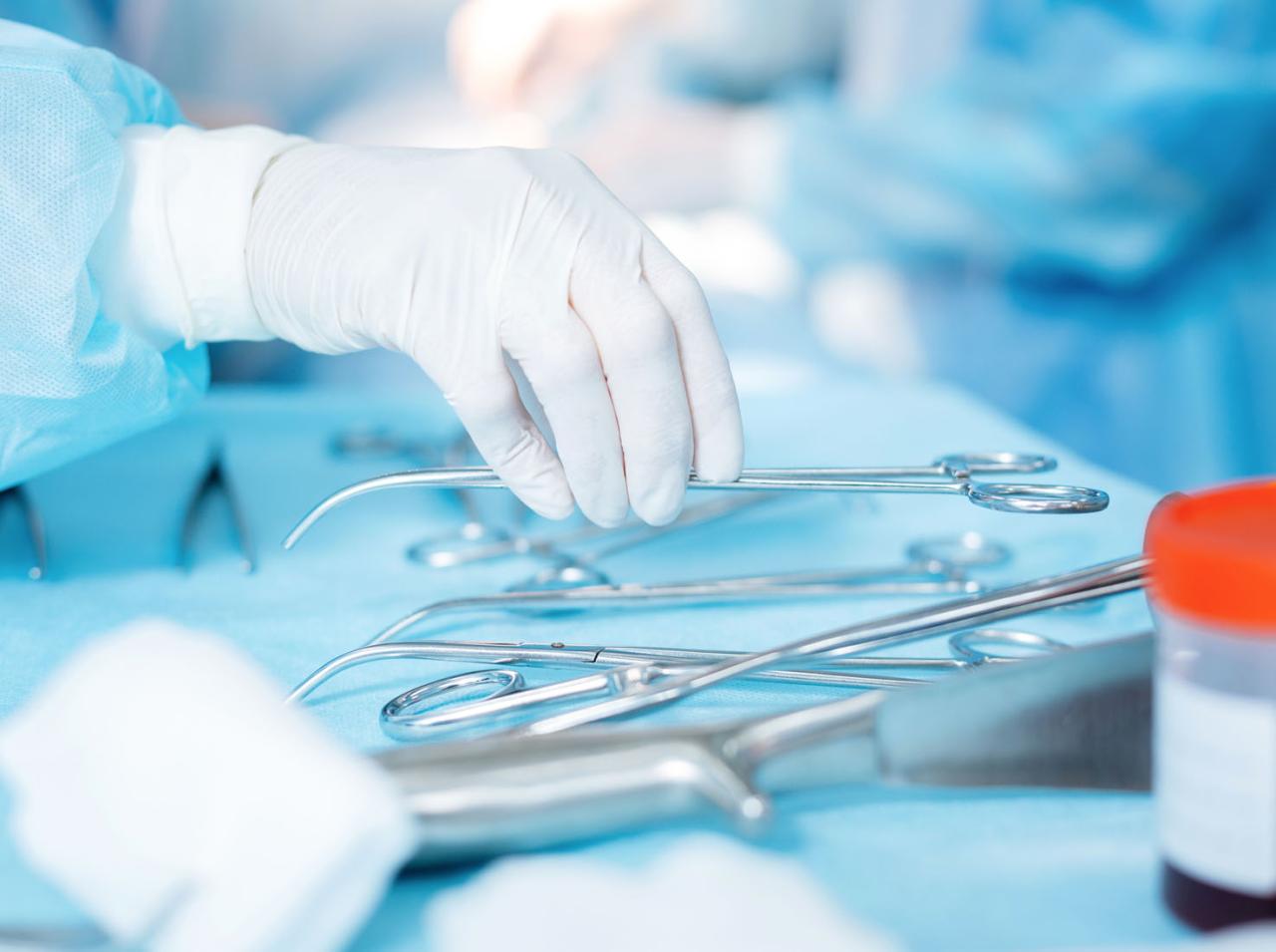 Accredited surgical tech programs near me with clinical rotations